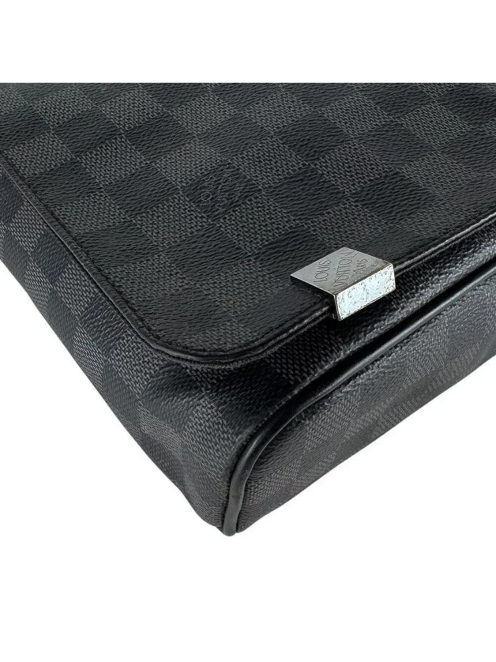 Louis Vuitton Shoulder Bag Damier Graphite District PM NM